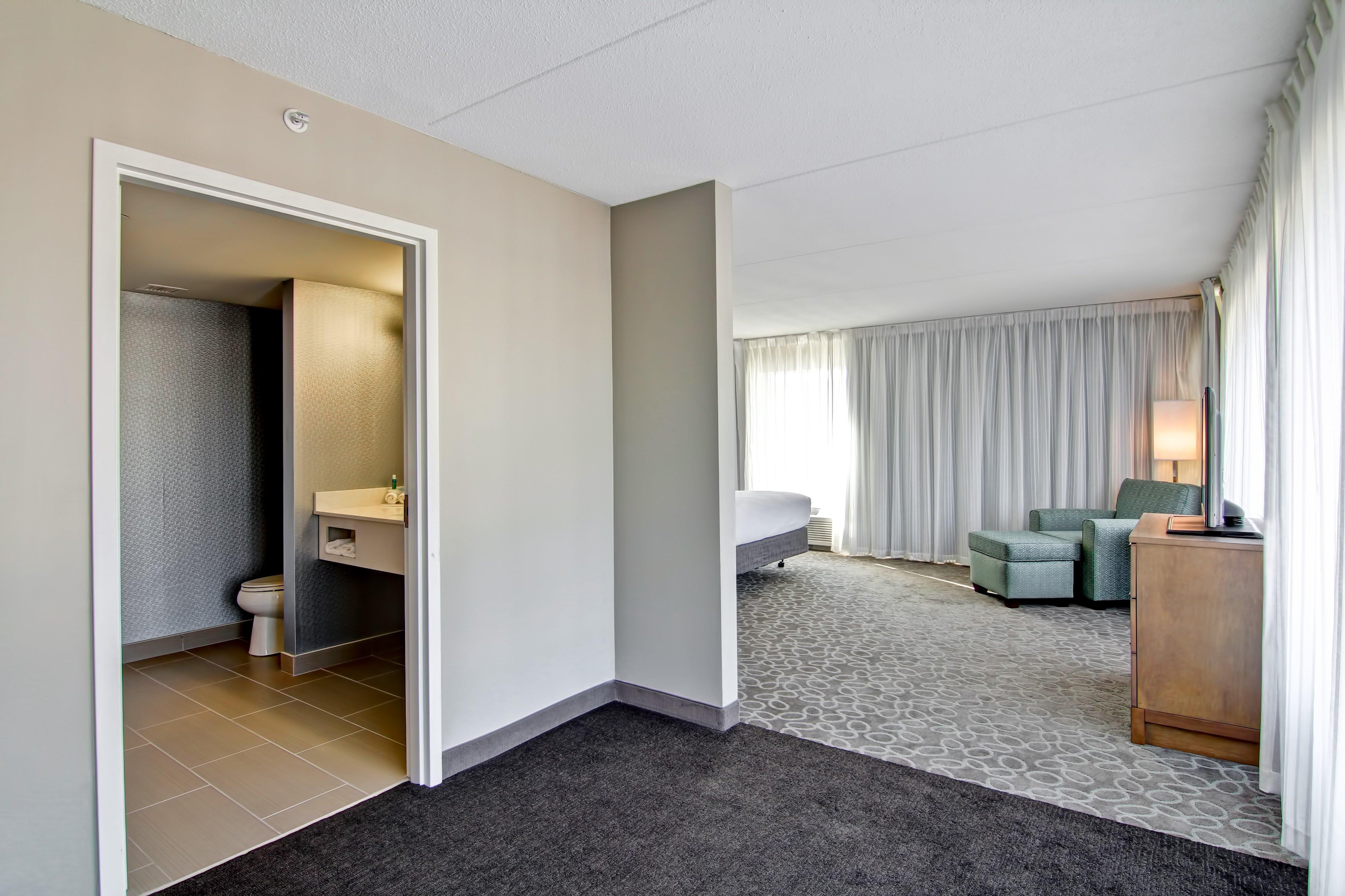 Holiday Inn Express & Suites Oshawa Downtown - Toronto Area By Ihg Kültér fotó