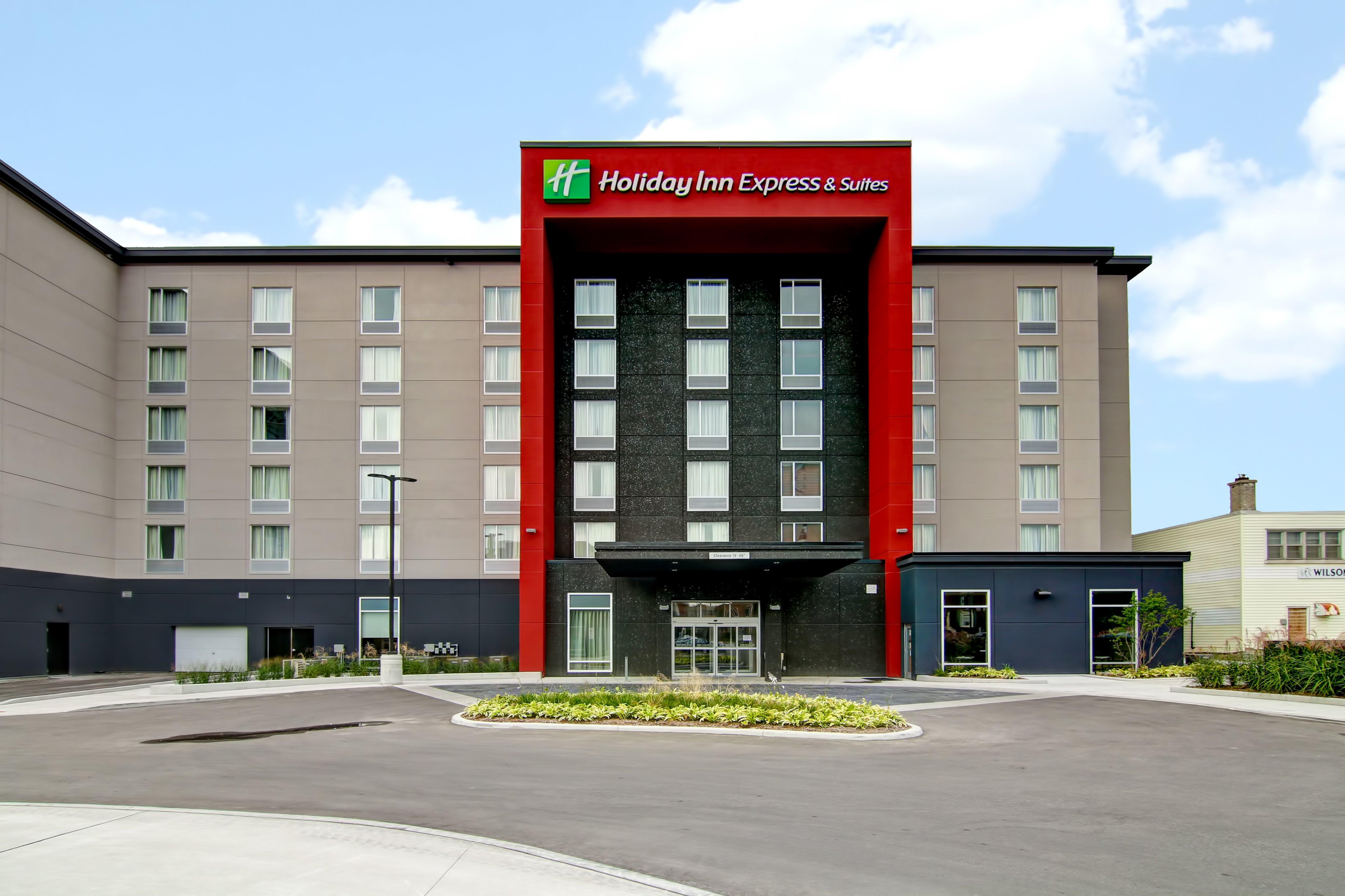 Holiday Inn Express & Suites Oshawa Downtown - Toronto Area By Ihg Kültér fotó