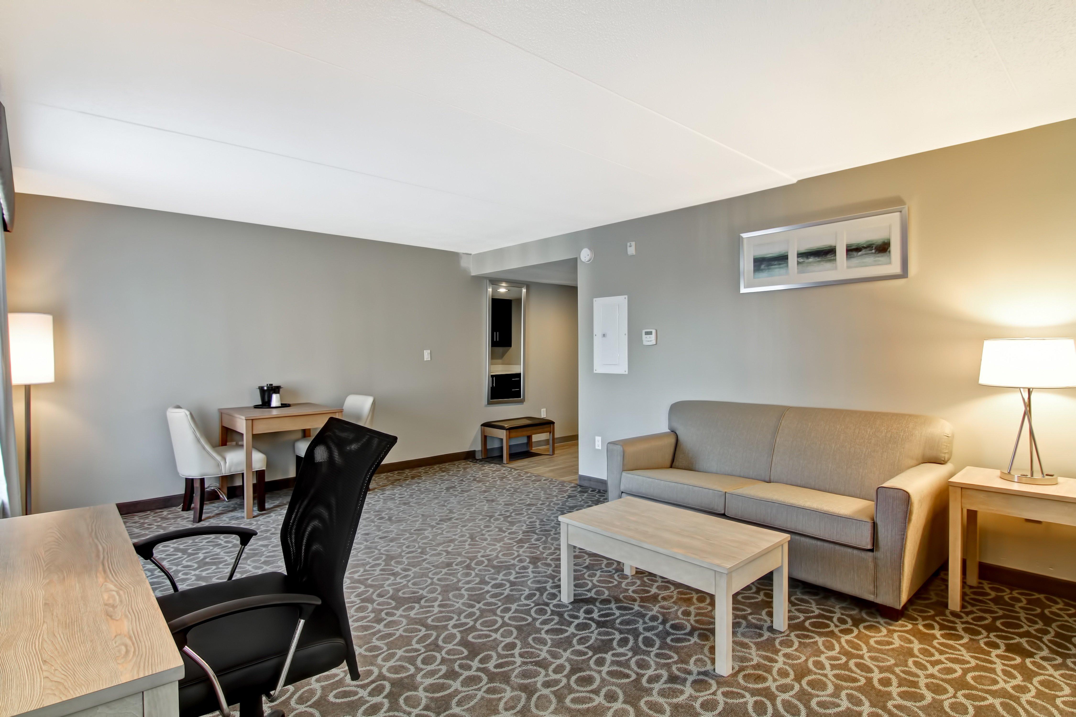 Holiday Inn Express & Suites Oshawa Downtown - Toronto Area By Ihg Kültér fotó